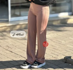 شلوار تابستانی626546565 e1785325225429 300x288 - بهترین شلوار برای شومیز تابستانه؛ راهنمای ست کردن شومیز برای استایل خنک و شیک