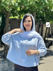 شومیز 4416587 225x300 - استایل مناسب دانشگاه با لباس&zwnj;های ساده و کاربردی