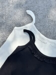 تاپ بندی یقه توری ۱۰۴۹